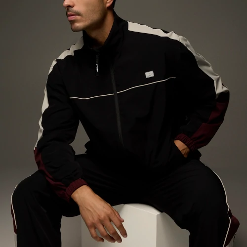 [Alexandros] THIS FES '24 TRACK JACKET　L Alexandros］ THIS FES 24' トラックジャケット M - メルカリ