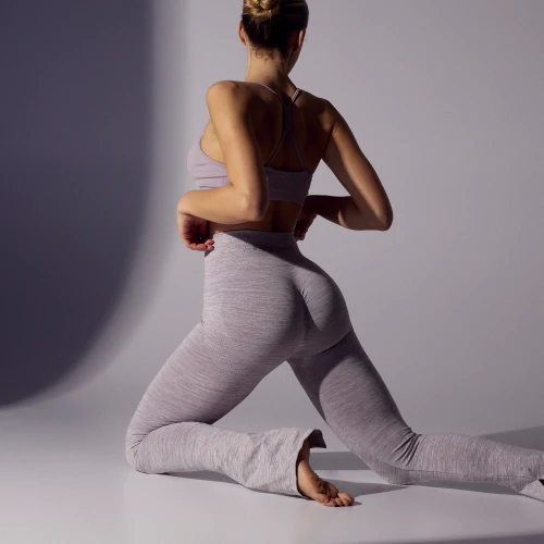 BFF Schlaghose mit mittelhohem Bund (3)