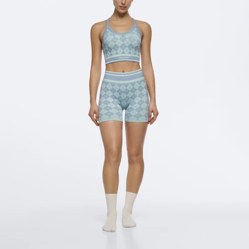 Clueless Mittellange Shorts mit normaler Taille (5)