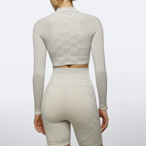 Motomami LS Crop Top (3)