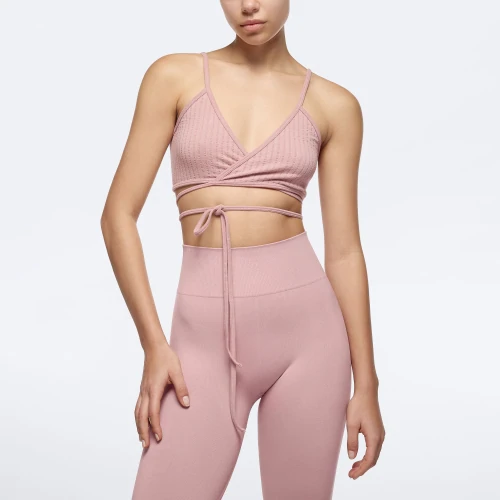 Crop top Wellness Retreat (3)