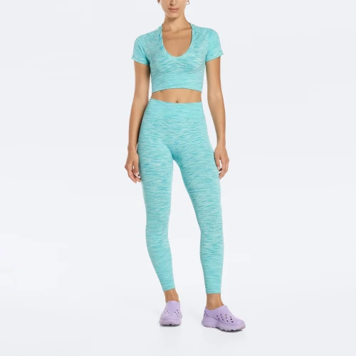 Crop T-Shirt Shapeshifter (5)