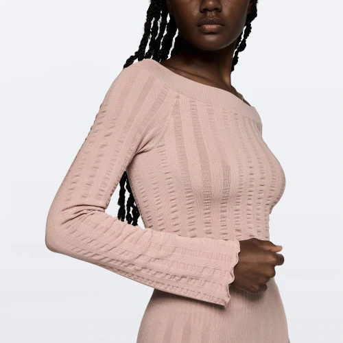 Good Karma LS Crop Top (2)