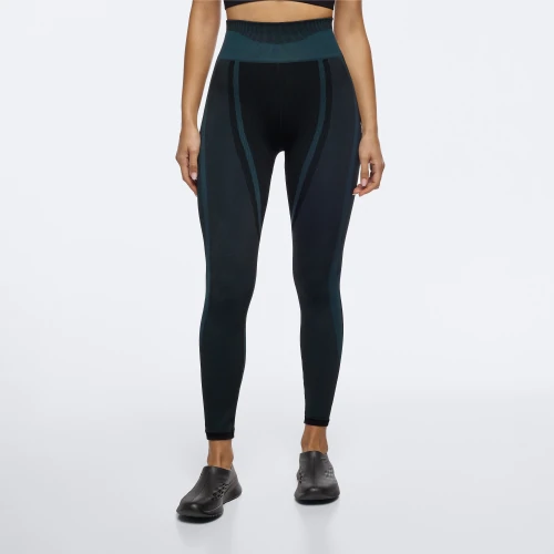 Out There Leggings mit mittlerer Taille (5)