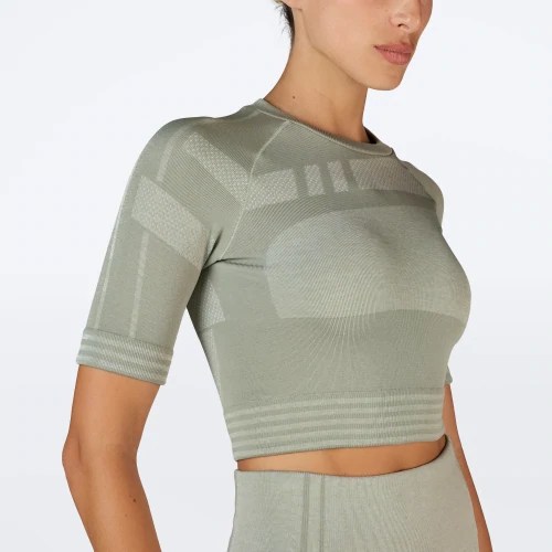 Crop T-Shirt Tour (2)