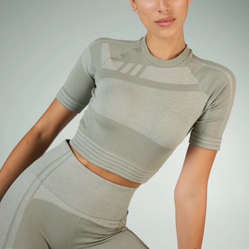 Crop T-Shirt Tour (4)