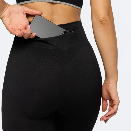 Contour Pocket Leggings mit mittlerer Taille (4)