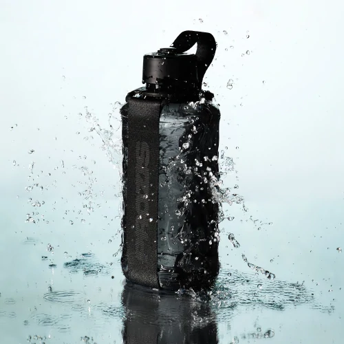 Hydra Bottle - 1.0L Crystal Black / Black (5)