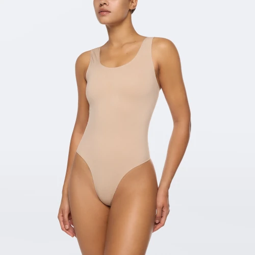 Body tipo tanga Silhouette NRG Sculpting Lift (3)