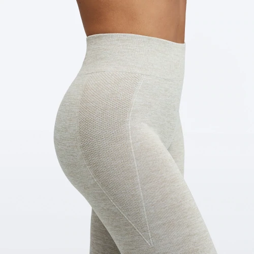 Peach Perfect Regular Waist 7/8 Leggings (2)