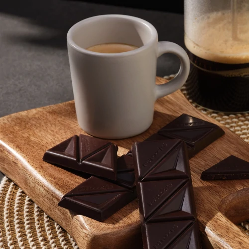 Zero Dark Chocolate - Cacao Nibs - 12 bars (5)