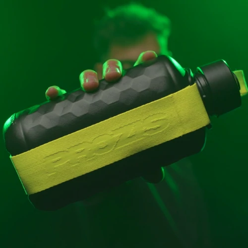 v1517612 prozis_hydra-bottle-10l-black--neon-yellow_single-size_black--neon-yellow_video_quadrado2.webp