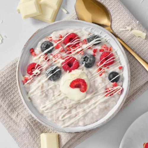 Indulgent White Chocolate Topping 250 g (2)