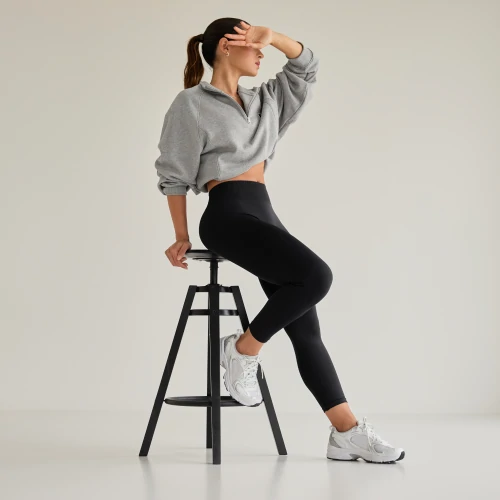 Athleisure Low-Waist 7/8 Leggings (4)