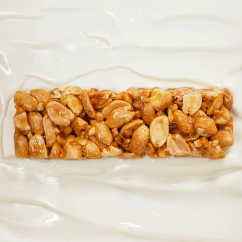 White Choco Peanuts - Peanut & White Chocolate Bar x 3 (10)