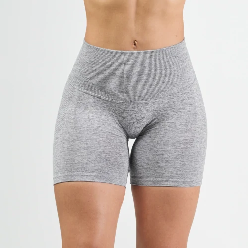 MuseFit Shorts mit mittelhohem Bund (3)