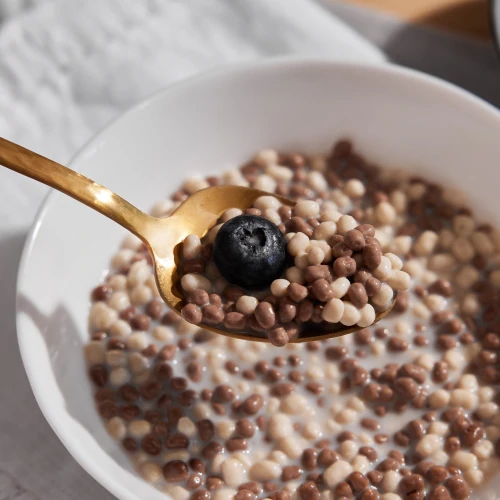Protein-Puffies - Schokoladen-Duo - Überzug aus weißer und Milchschokolade 150 g (2)