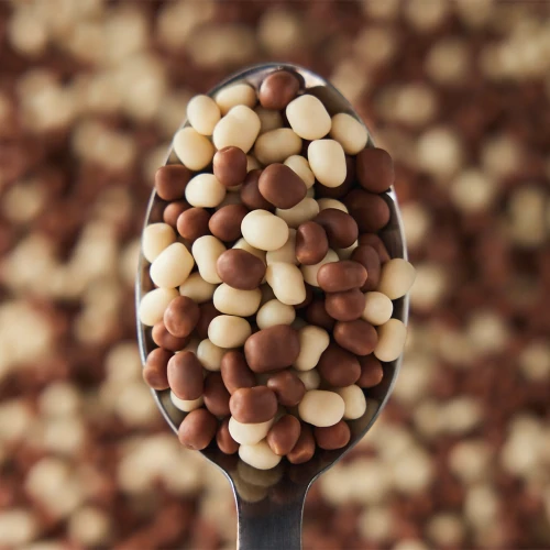 v1779065 prozis_protein-puffies-chocolate-duo-white--milk-chocolate-coating-150-g_video_quadrado.webp
