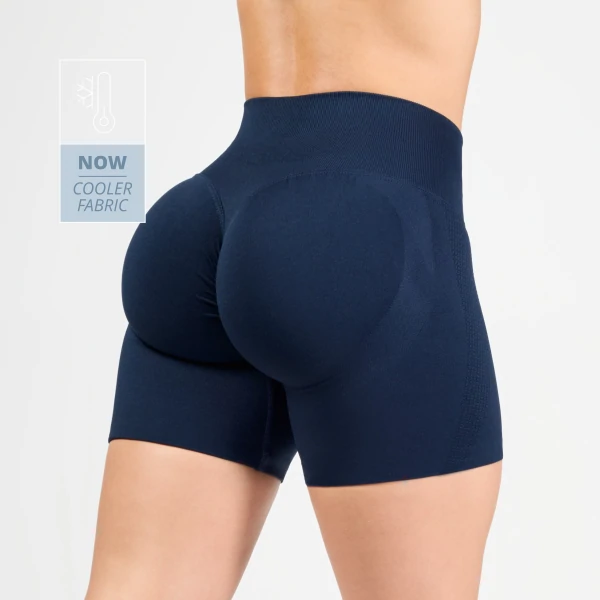 MuseFit Shorts mit mittelhohem Bund