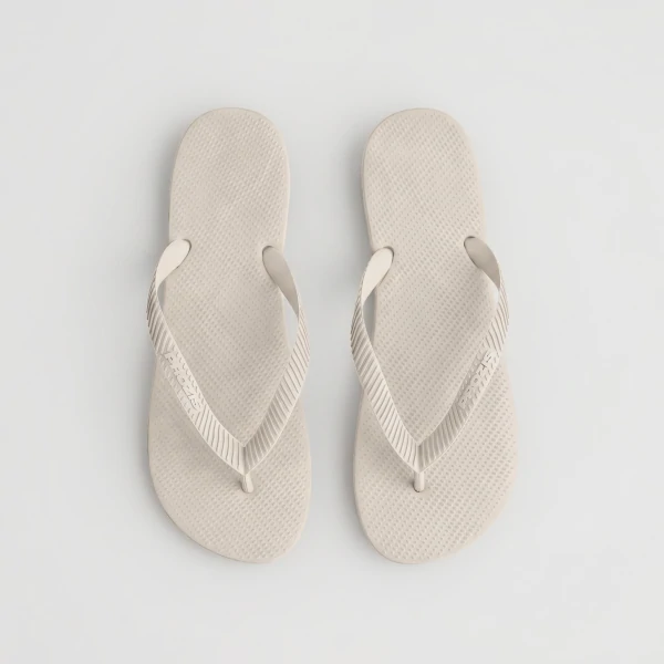 Tong Athleisure 