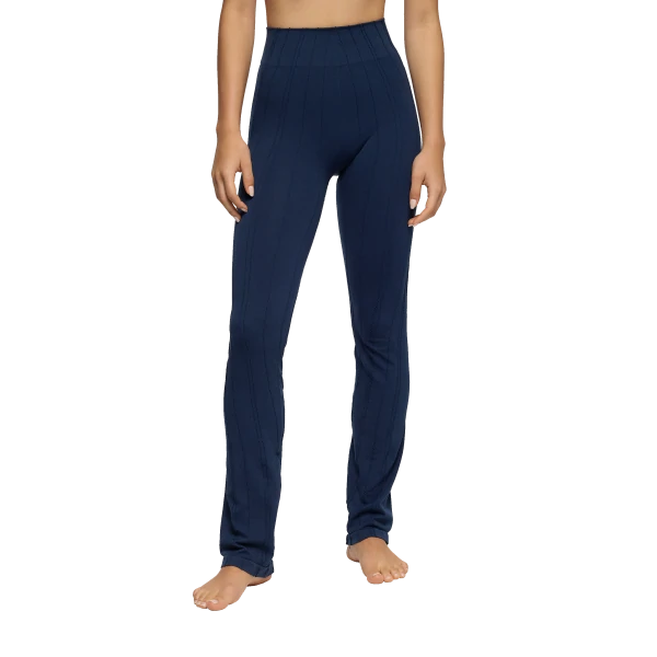 Crazy Comfortable Hose mit normaler Taille