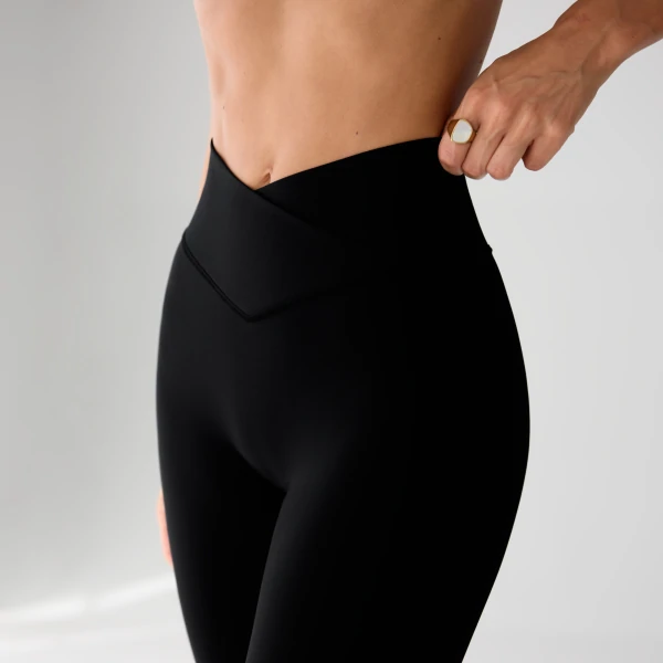 Essence Schlaghose mit hohem Bund