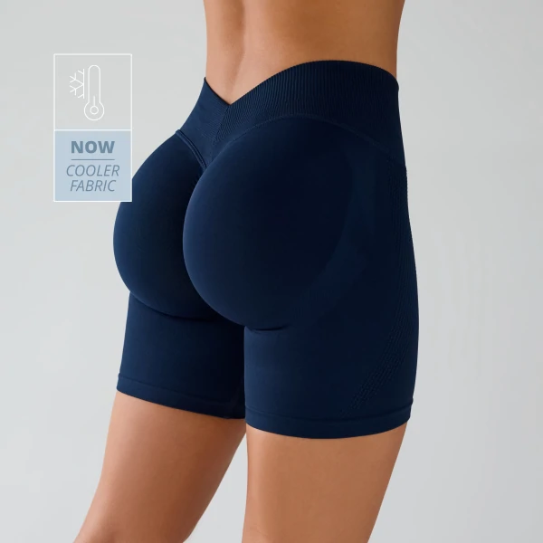 MuseFit Back V Mid-Waist Shorts