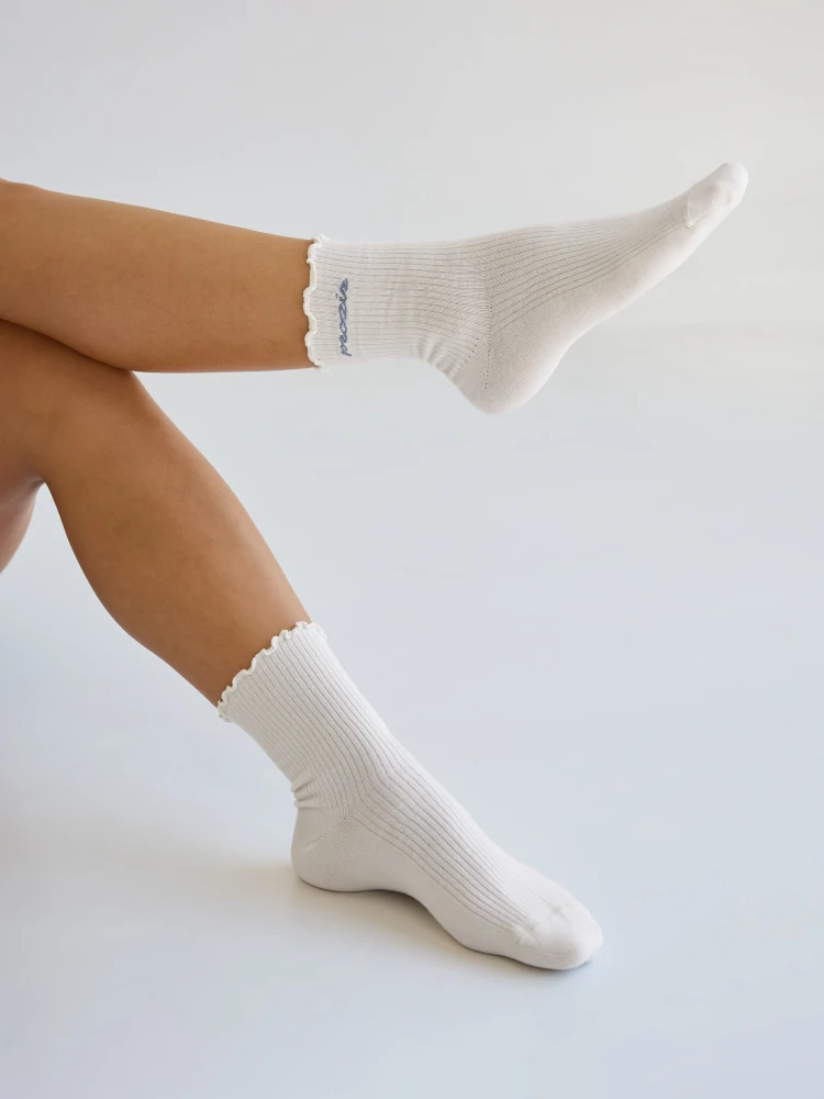 SoulSkin Ruffle Ankle Socken (6)