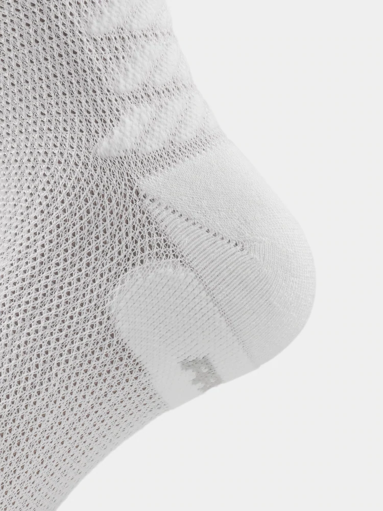 Barefoot Weightlifting Knee-High Socks  (8)