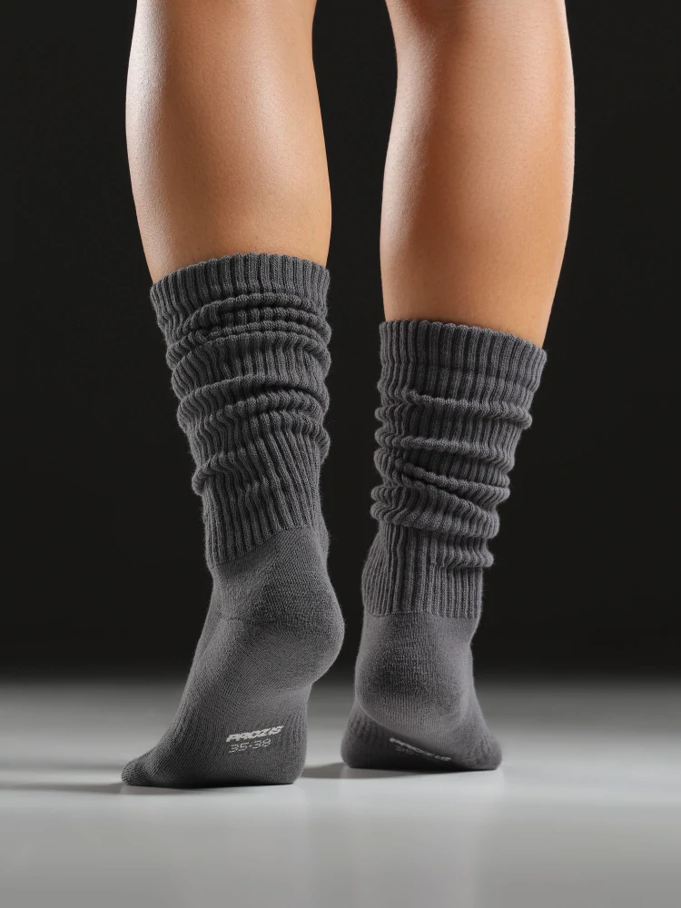 Athleisure Over The Calf Socken  (9)